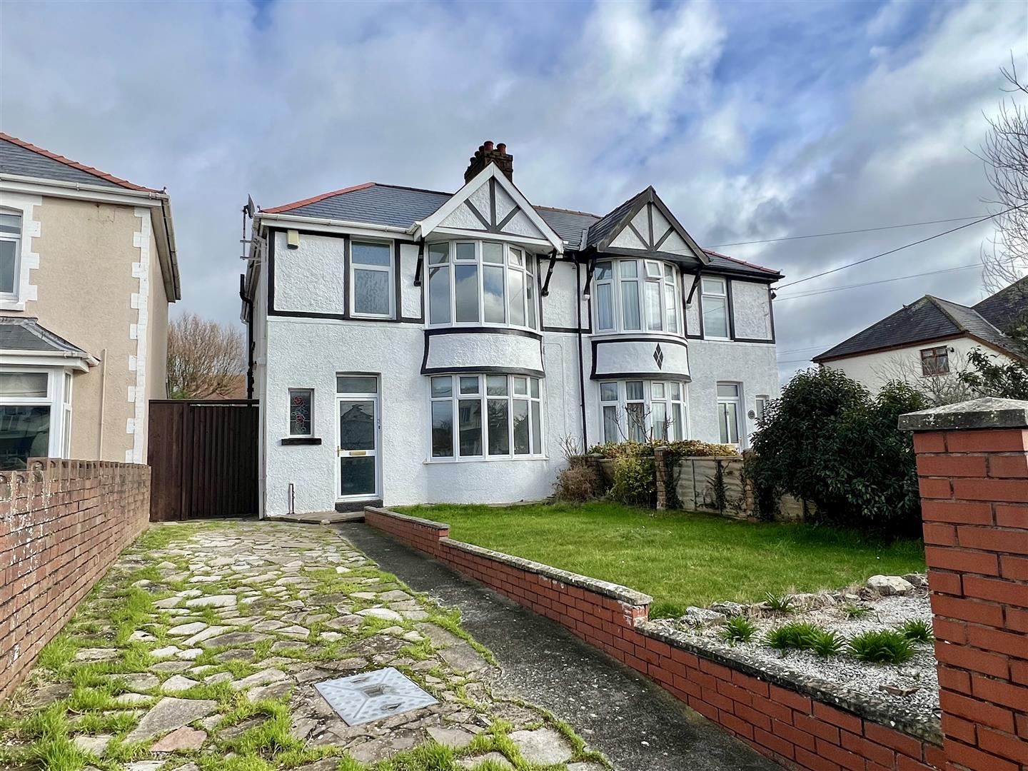 West Road, Nottage, Porthcawl, Bridgend County Borough, CF36 3SN